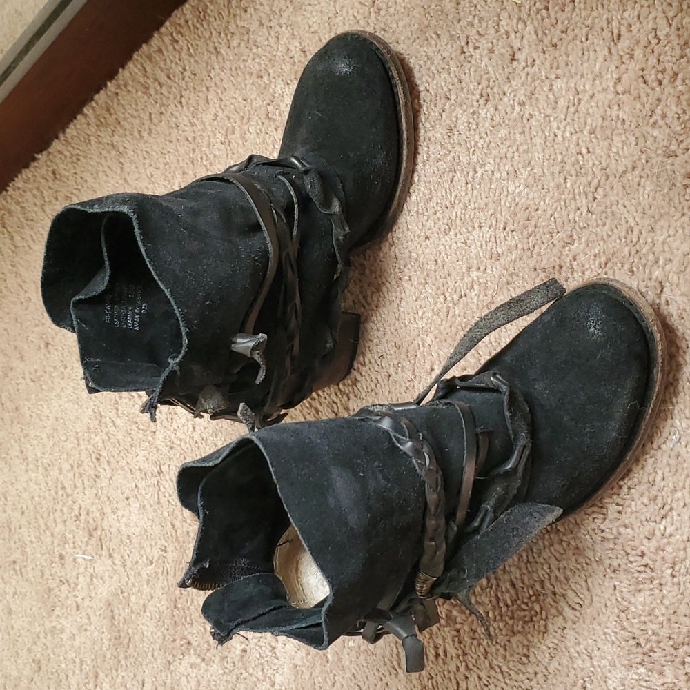 Freebird Cairo Booties in black suede